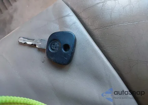 1988 BMW 735 I Automatic from USA, damaged, VIN WBAGB4313J3211095